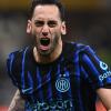 GdS - Chivu riabbraccia Calhanoglu e Barella: uno titolare con la Juve. Su Dumfries...