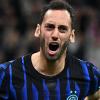 Di Marzio: "Calhanoglu resterà all'Inter, rinnovo o no. C'è il veto di Chivu"