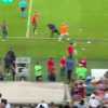 VIDEO - Follia di Felipe Melo: Fluminense ko, l'ex Inter si scaglia contro l'addetto stampa rivale e lo butta a terra