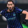 GdS - Dai 'cervelli' Calhanoglu e Lobotka fino allo scontro tra difensori e attaccanti: i duelli di Inter-Napoli 