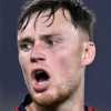 Il Napoli prova l'assalto per Beukema, il Bologna chiude la porta. Ma ora c'è l'insidia Premier