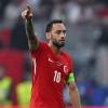 La moglie di Calhanoglu: "Sei arrivato qui dopo tanti sforzi, orgogliosi di te"