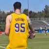 Un po' di NBA per l'Inter: la canotta dei Lakers in regalo prima di lasciare Los Angeles