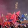 VIDEO - L'Inter è campione d'Italia, Milano esplode: le immagini del corteo 