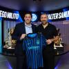 Non solo Milito, anche Samuel nella sede dell'Inter. Il club: "Oggi è è passata a trovarci un po' di storia"