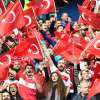 Tifosi Trabzonspor aggrediscono giocatori del Fenerbahce, il club di Dzeko valuta il ritiro dal campionato