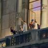VIDEO - Da Lautaro a Barella: i nerazzurri si affacciano in Piazza Duomo 