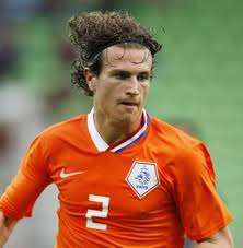 TS - Inter, occhi su Janmaat. Il Feyenoord chiede...