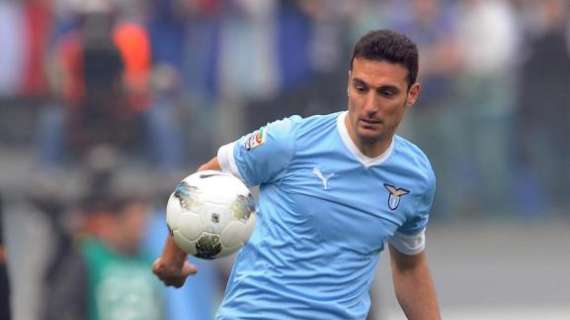 Scaloni: "Biglia addio? Dovrebbe rimanere alla Lazio"