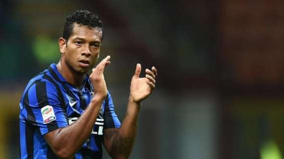 Guarin torna a Milano e ricorda i colori nerazzurri