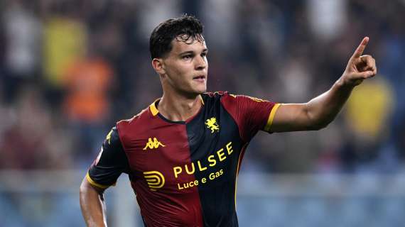 Vieira coccola Carboni: "Non è ancora al 100%, ma è un piacere lavorare con lui. Può fare tanto per il Genoa"