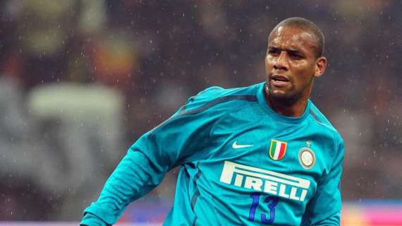 I tifosi nerazzurri osannano Maicon, che ringrazia