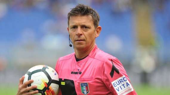 Inter-Lazio, arbitraggio molto "british" di Rocchi, che assegna un rigore inesistente alla Lazio: il Var lo salva
