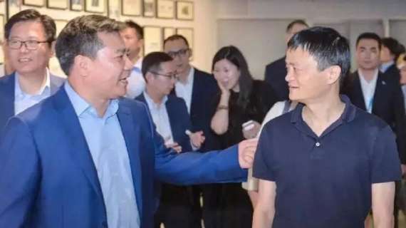 L'Orologio - Qual è il rapporto tra Suning e il fondo di Jack Ma? Ipotesi e correlazioni