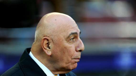 Galliani: "Balotelli? Non l'ho sentito". E su Tevez...