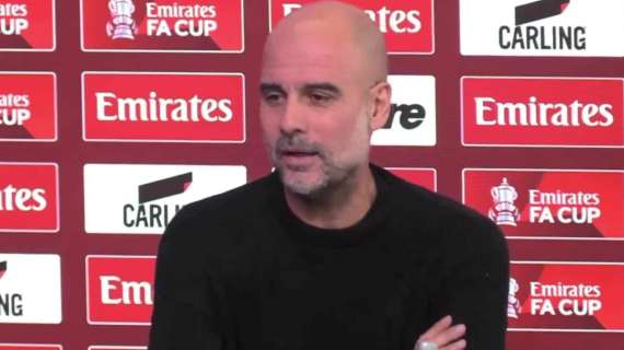 Guardiola: "L'anno scorso si pensava che l'Inter fosse un avversario facile. Guardatela come vola in Italia"