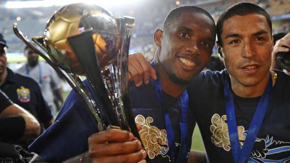 Eto'o compie 44 anni, l'Inter: "In nerazzurro sei trofei. Classe, potenza, forza e carisma: auguri, Re Leone!"