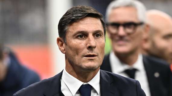 Bagno di folla per Inter Forever all'arrivo a Nanning, Zanetti: "Grazie a tutti"