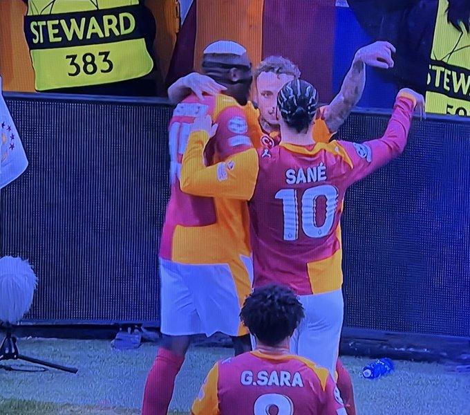 Playoff Champions League, il Galatasaray annienta la Juventus: Lang guida la manita con una doppietta