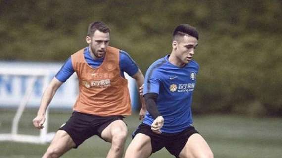 Stefan de Vrij torna ad allenarsi con il gruppo ed esulta su Instagram