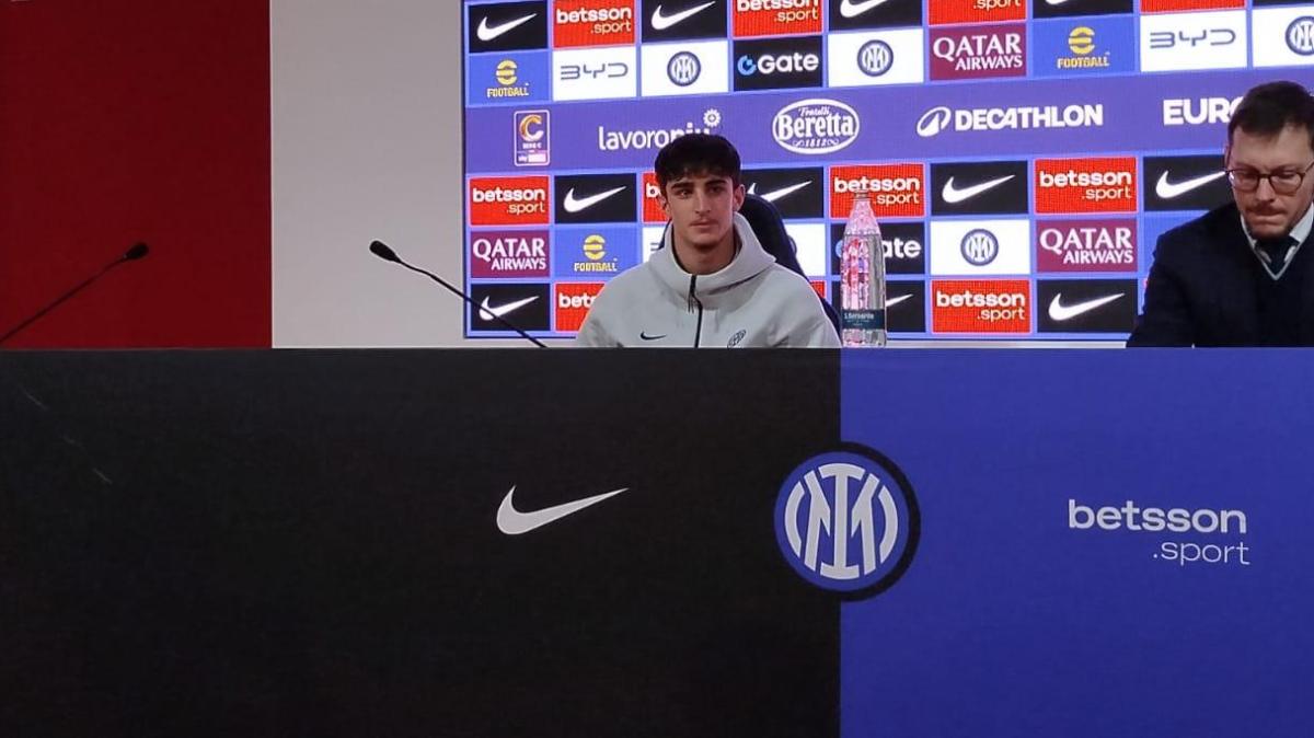 Cocchi in conferenza: "Contento della prestazione. Allenarmi con grandi campioni fa bene al mio futuro"