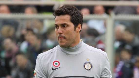 La moglie di Julio Cesar si commuove a Milano