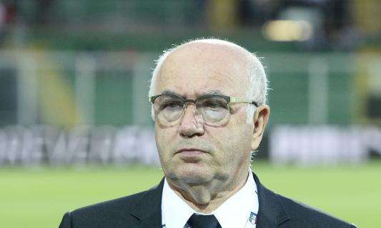 Tavecchio: "Conte via dall'Italia? Morto un Papa..."