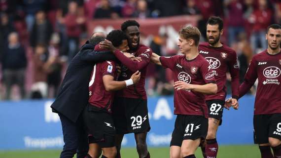 VIDEO - Salernitana, finalmente arrivano i tre punti: Lecce battuto 2-1, gli highlights