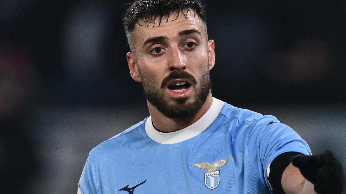 Inter e Milan su Gila, l'agente dribbla: "Ha un anno e mezzo di contratto. Il suo futuro è la prossima partita"