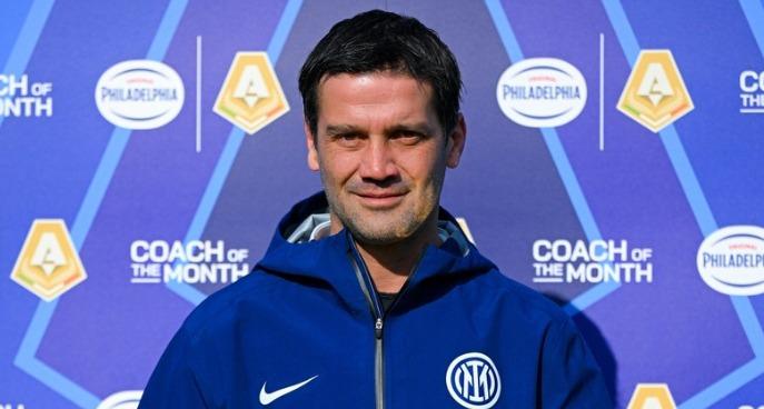 Coach of the Month della Serie A, Chivu cala il bis a gennaio: i complimenti social dell'Inter