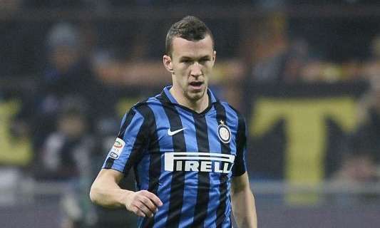 TS - Perisic, solo lieve distorsione. 3-5-2 o 4-4-1-1?