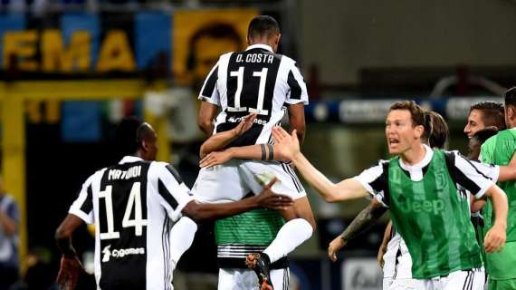 La sera delle beffe: la Juve ribalta l'Inter allo sprint, finisce 2-3