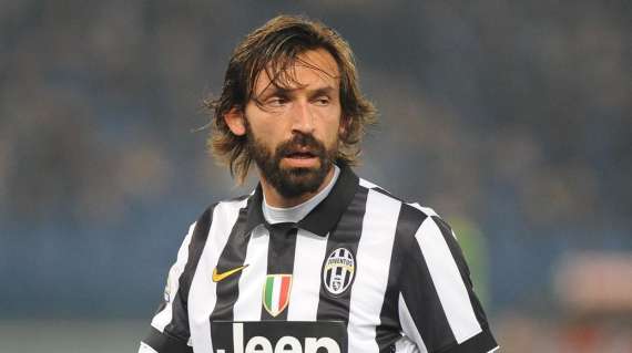 Pirlo regala il derby alla Juve, è 2-1 a Torino