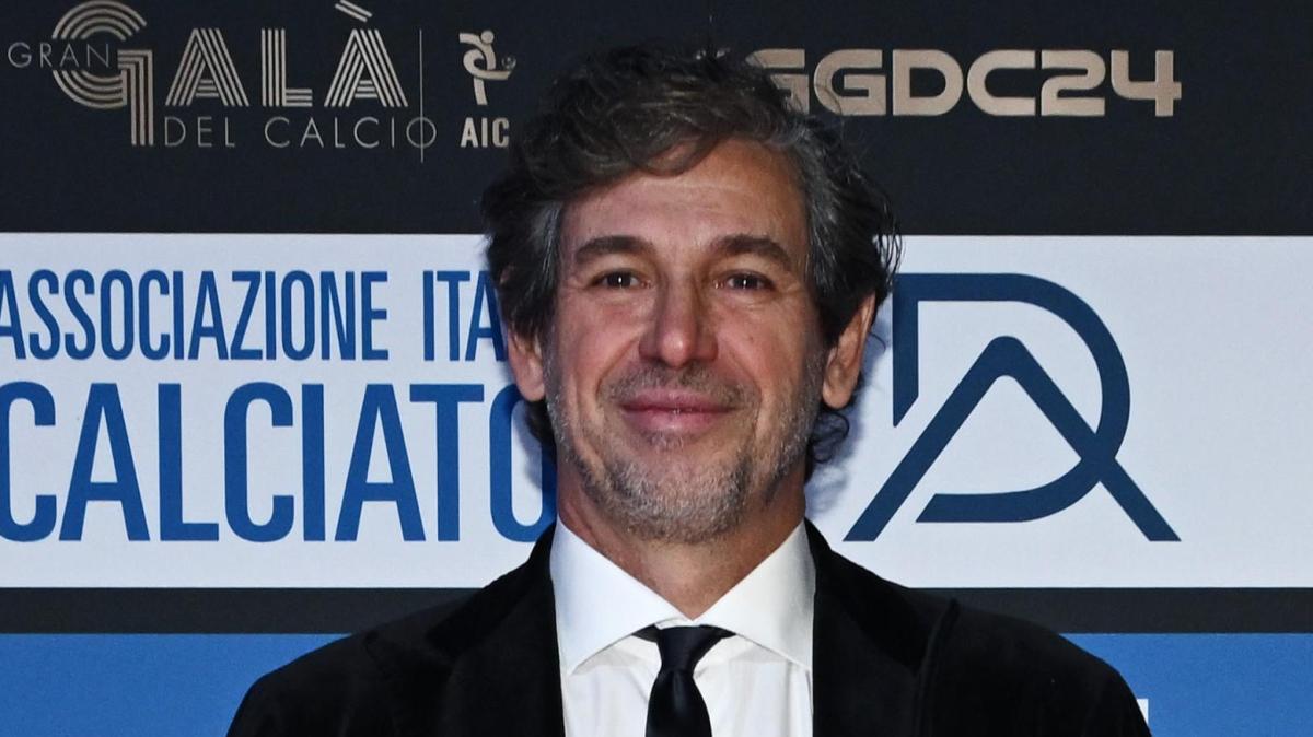 Albertini: "Se vince l'Inter, è una sentenza. Ma anche se perde, non è detto si riapra il campionato"