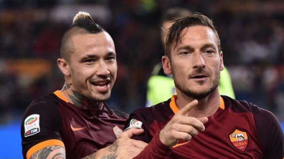 La Juve ringrazia la Roma: Napoli fermato all'Olimpico dal gol di Nainggolan e bianconeri Campioni d'Italia