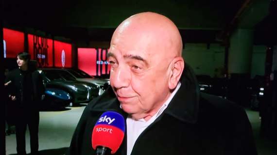 Galliani: "Derby, non ci sono pronostici. Gimenez può aiutare il Milan, ma oggi non c'è"