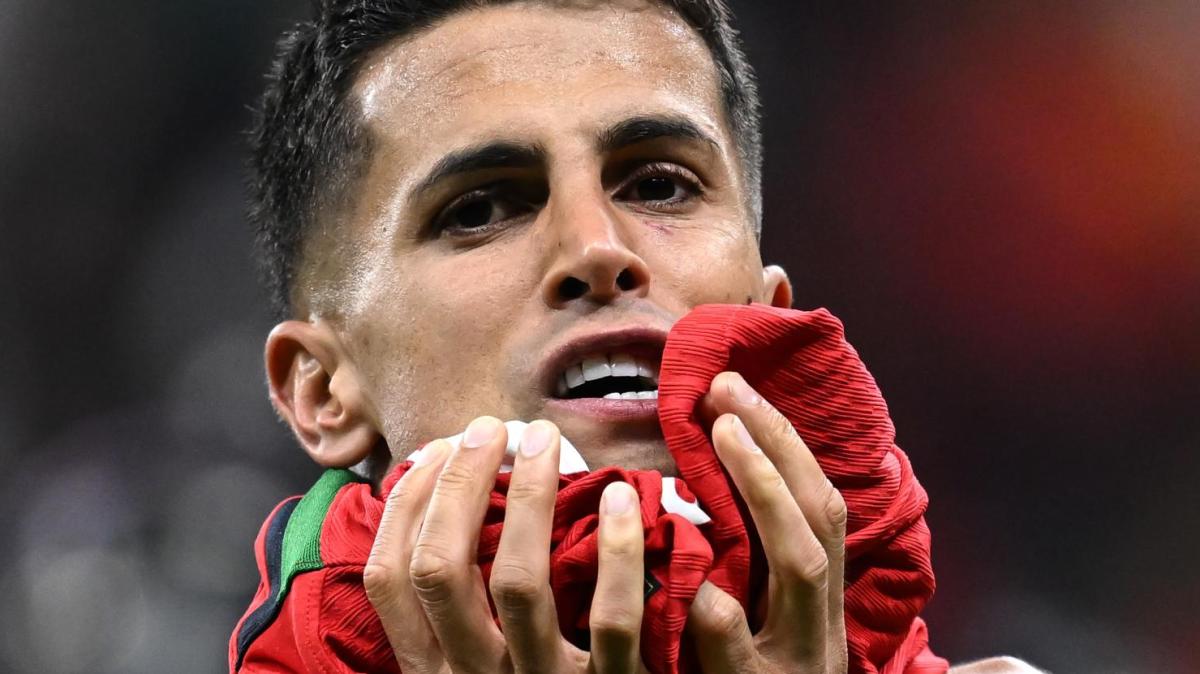 SM - Joao Cancelo, futuro in bilico tra Inter e Barcellona: entro 48 ore possibile soluzione