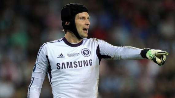 Mourinho: "Cech leggenda Chelsea, voglio che resti"