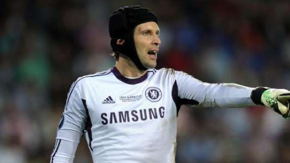 Mourinho: "Cech? Lo terrei, ma non dipende da me"