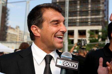 Guardiola, si espone Laporta: "Bisogna rispettarlo"