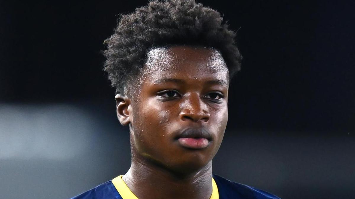 Il Milan va su Cissé, rischia di sfumare un possibile sostituto di Perisic