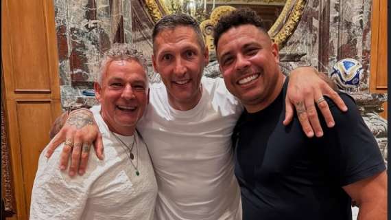 Baggio, Materazzi e Ronaldo: un pezzo di storia dell'Inter in posa. Per l'ironia del Divin Codino