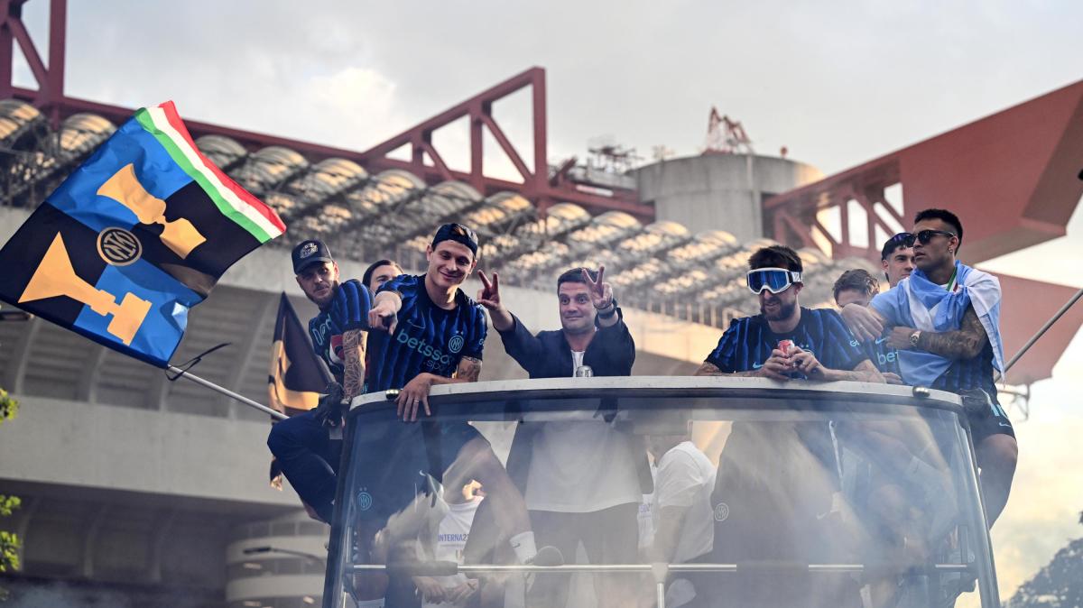 Repubblica - Festa a Milano per l'Inter, 400mila persone in strada