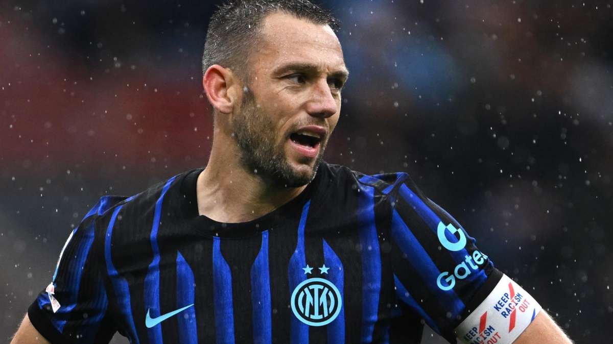 De Vrij a DAZN: "Futuro? Cerco di finire al meglio la stagione, poi non ho ancora deciso"