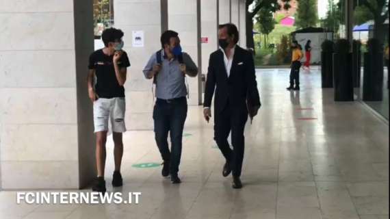 VIDEO - Inter, terminata la visita in sede dell'agente Bozzo: si è parlato di alcuni giovani profili 