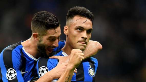 FcIN - Lautaro nella lista di Barça e United, la clausola preoccupa. Ma l'Inter ha una strategia per toglierla