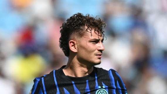 SM - Passo indietro del Cagliari per Sebastiano Esposito: ne approfitta il Parma. Affare in chiusura