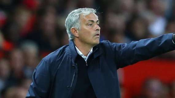 Mourinho, tregua con Conte: "La nostra stretta di mano dimostra che nel calcio bisogna guardare avanti"