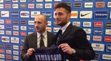 D'Ambrosio: "So quel che può darmi Mazzarri. Il Mondiale? Penso all'Inter"
