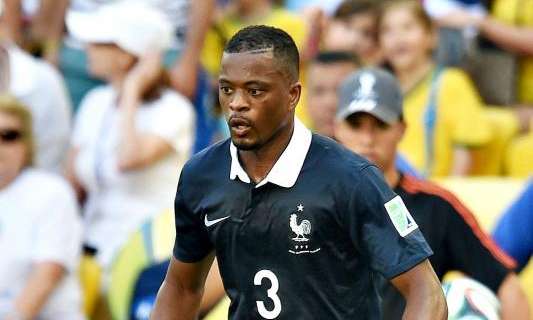 Evra alla Juve, è fatta: contratto da 3,5 milioni